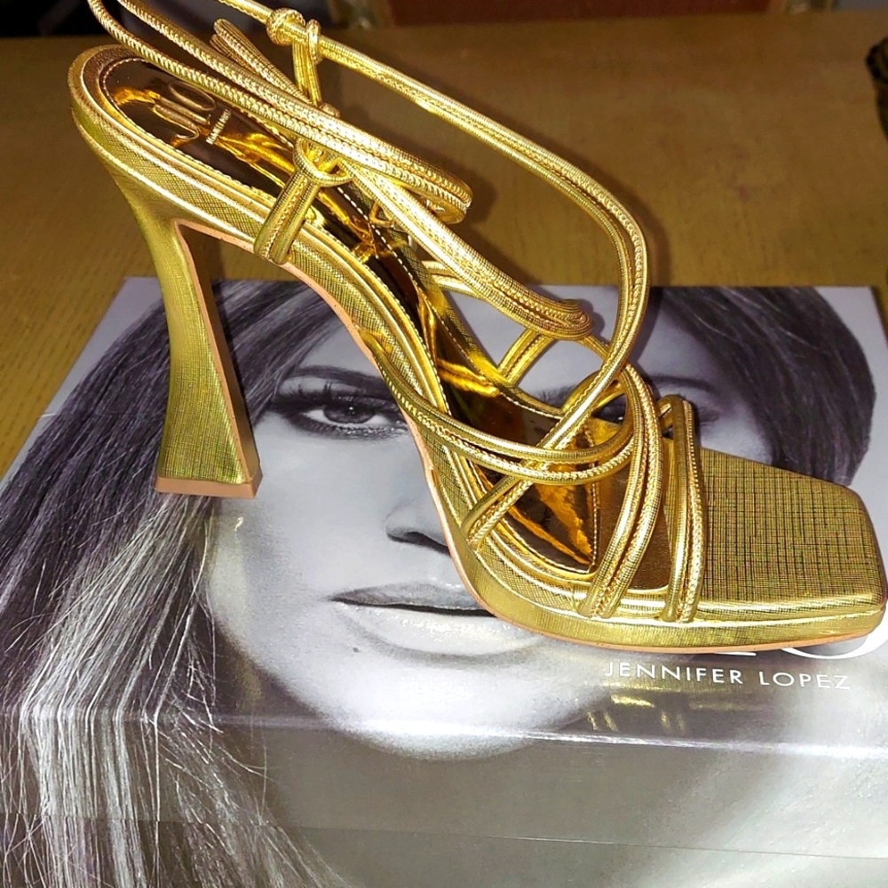 JLO Jennifer Lopez Gold Tanin Sandals high heels size 10M
